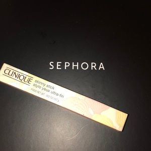 Clinique eye liner
